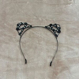 Cat Ears 